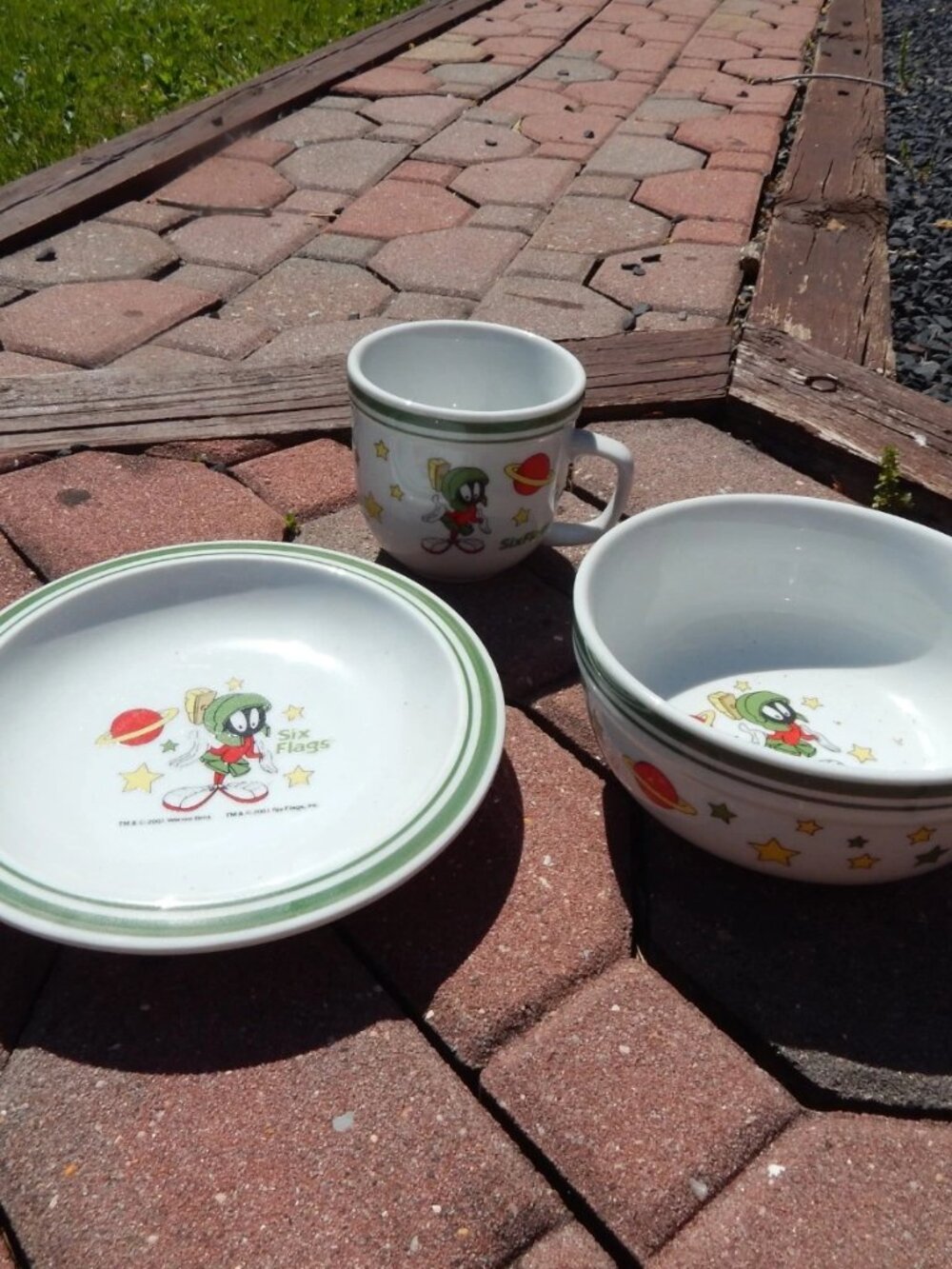 Vintage Marvin Martian Six Flags Cup Bowl & Mug Set HARD TO FIND *******